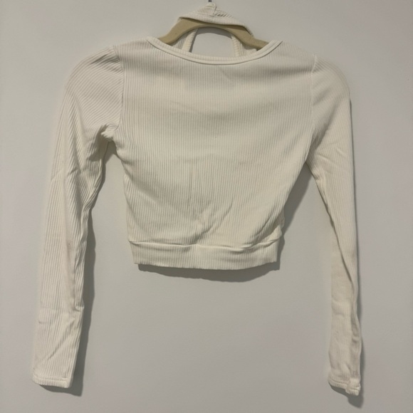 White buckle halter top - Picture 2 of 2